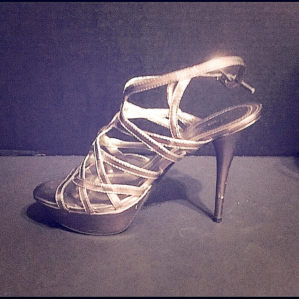 Stylish Anne Michelle Stilettos Size 8 - Picture 1 of 4